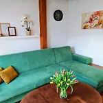Karmen Old Town With Private Parking Apartment