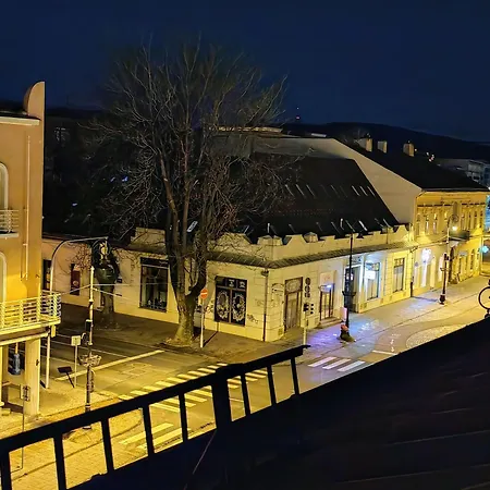 Karmen Old Town With Private Parking